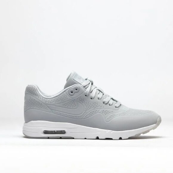 Nike Women's Wolf Gray Air Max 1 Ultra Moire Athletic Sneaker Size 7 - Picture 1 of 7
